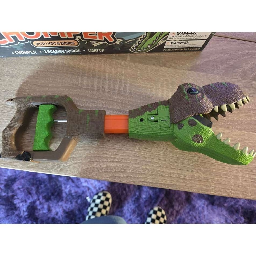 DinoBros Dinosaur Chomper Toy‎ T-Rex Grabber with Lights and 3 Roaring Sounds